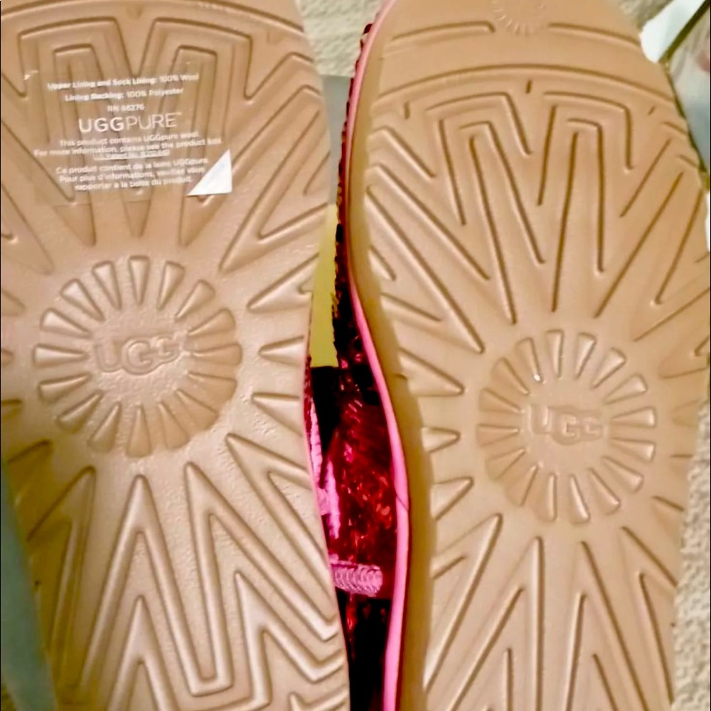 NEW  PINK SEQUIN UGGS - Picture 5 of 5